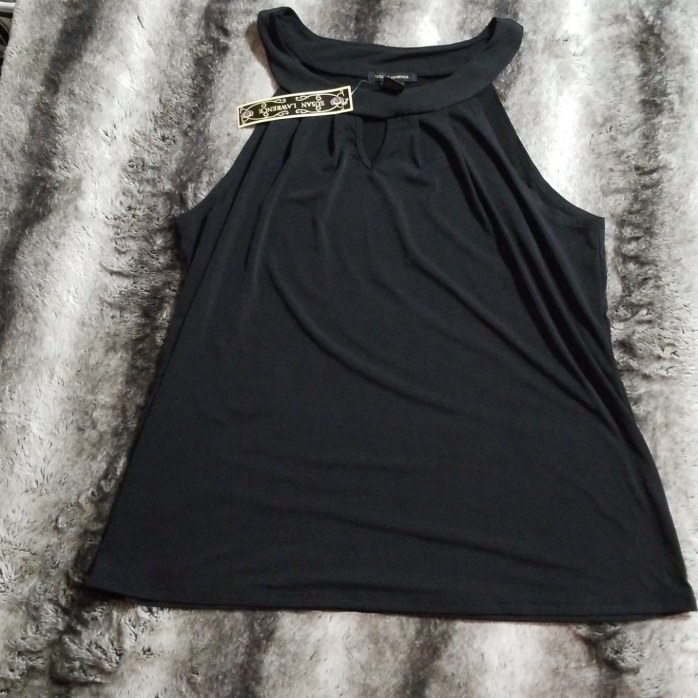 Black Top with Keyhole Front